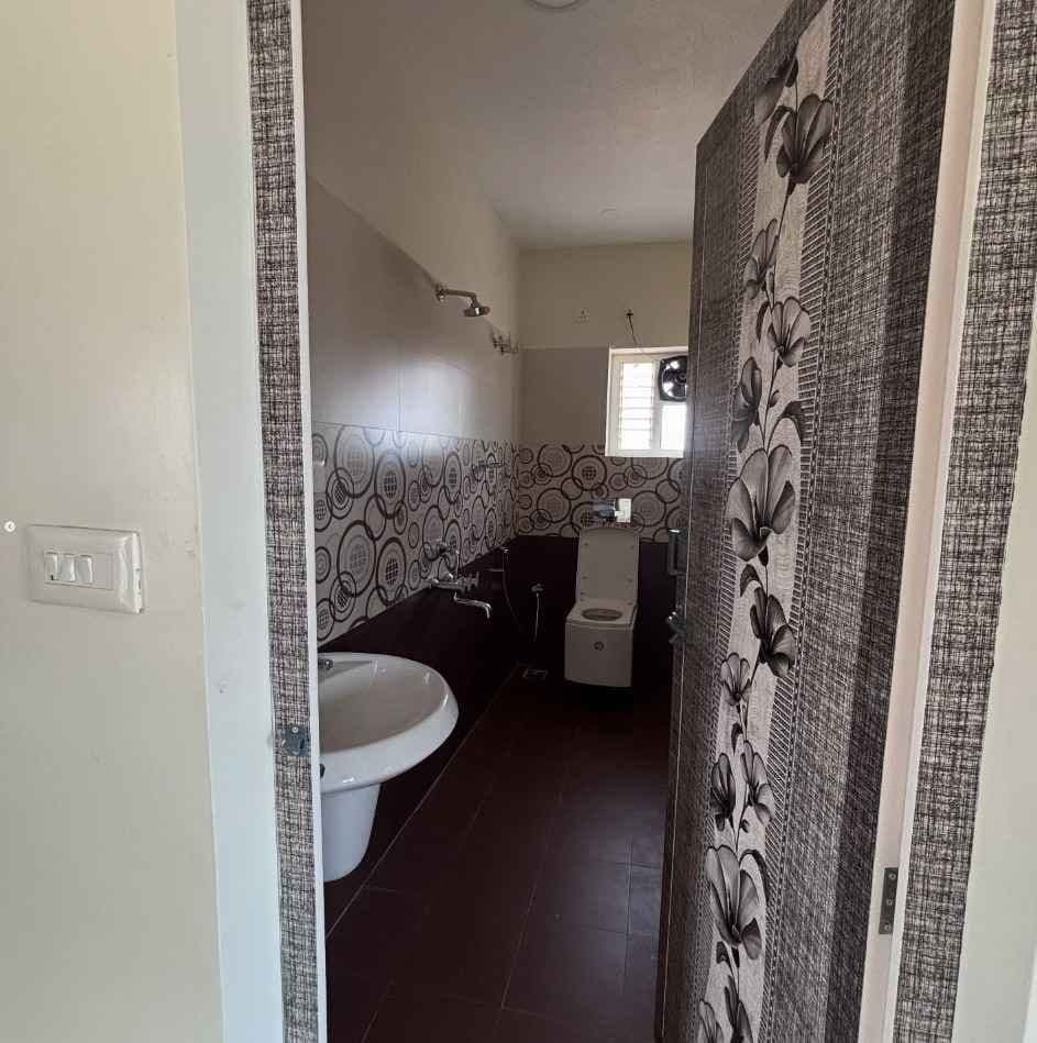 2BHK Residential for Sale in Woraiyur, Tiruchirappalli, Tamil Nadu, tiruchirappalli | 66 Cents