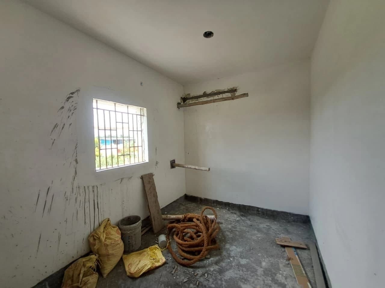 3BHK Residential for Sale in Athipalayam, Tamil Nadu, coimbatore | 66 Cents